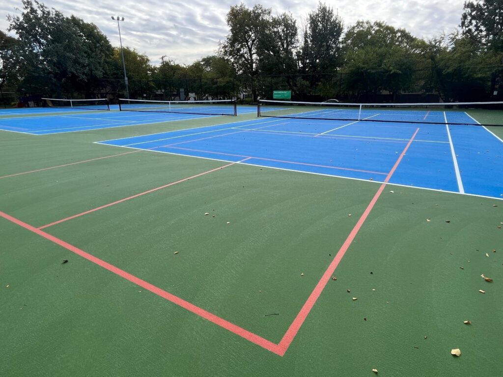 green and blue tennis court